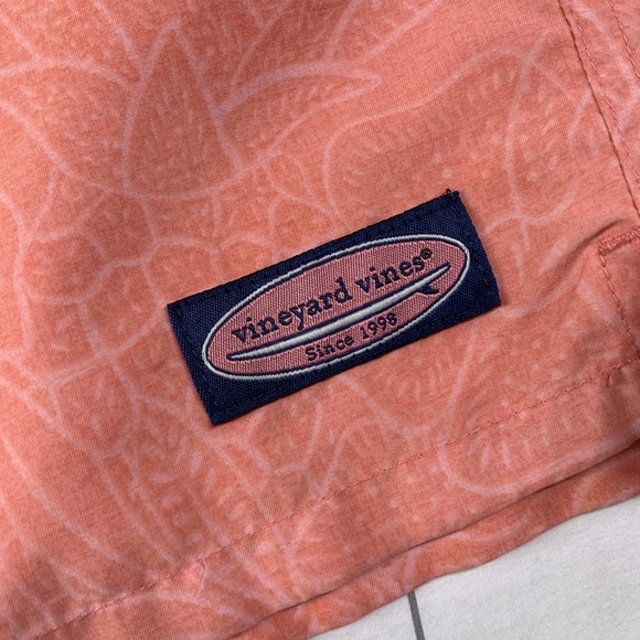Vineyard Vines Shorts Mens XL Coral Orange Tropical Swim Trunks Lined Beach Pool - Picture 11 of 11